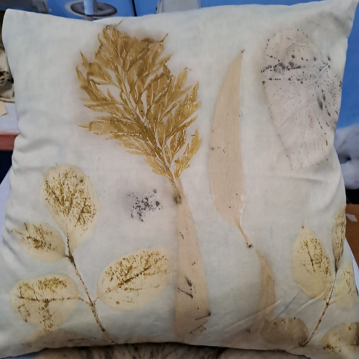 Natural Elegance: Cream Eco-Printed Pillow Cover with Plant Imprints